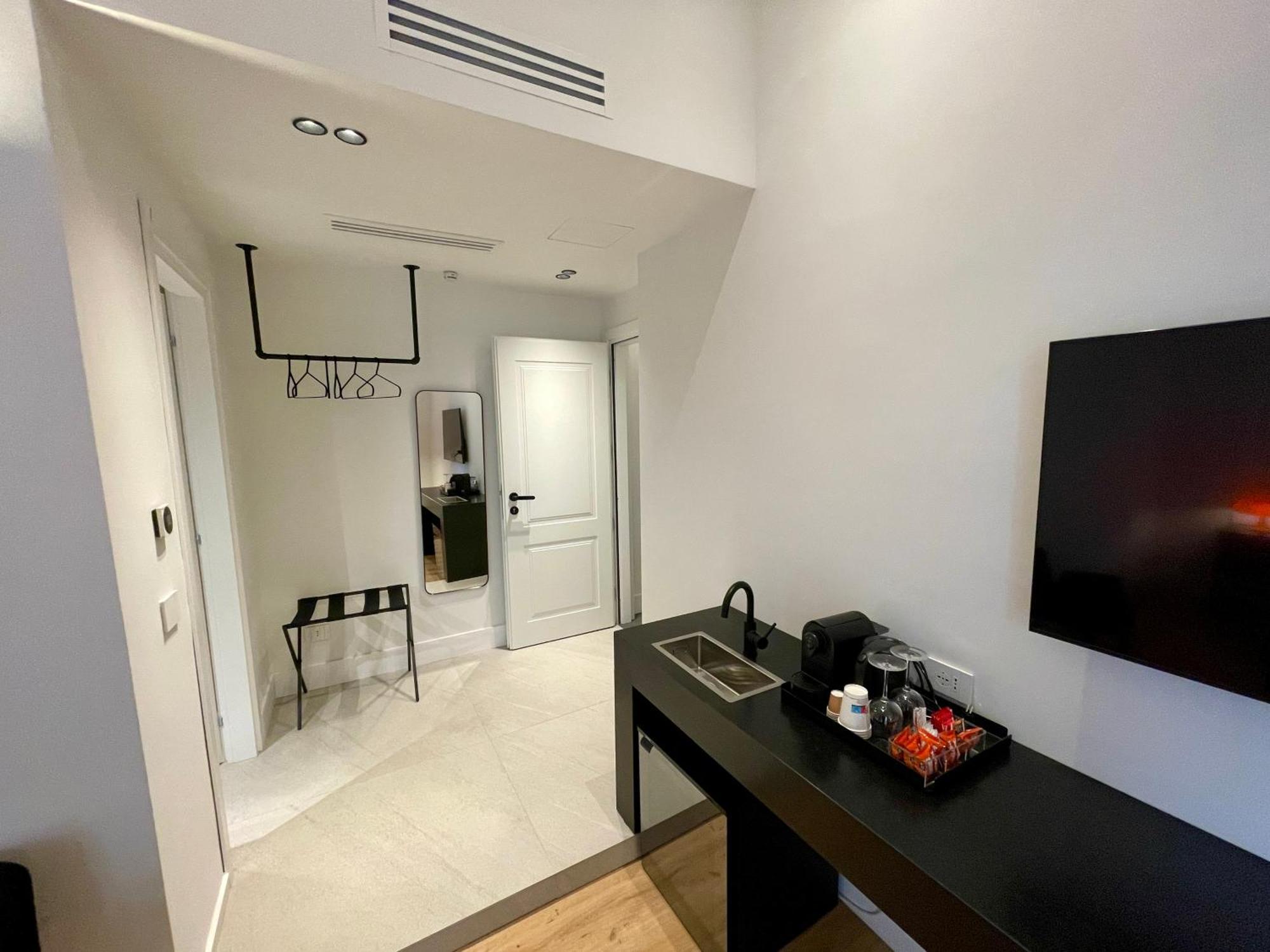 Rolando Domus Bed & Breakfast Naples Exterior photo